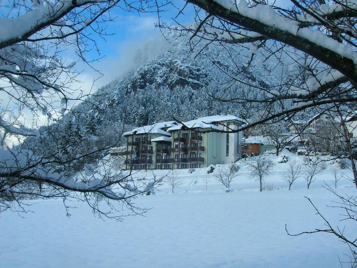 Hotel Arcobaleno Fai Della Paganella Esterno foto