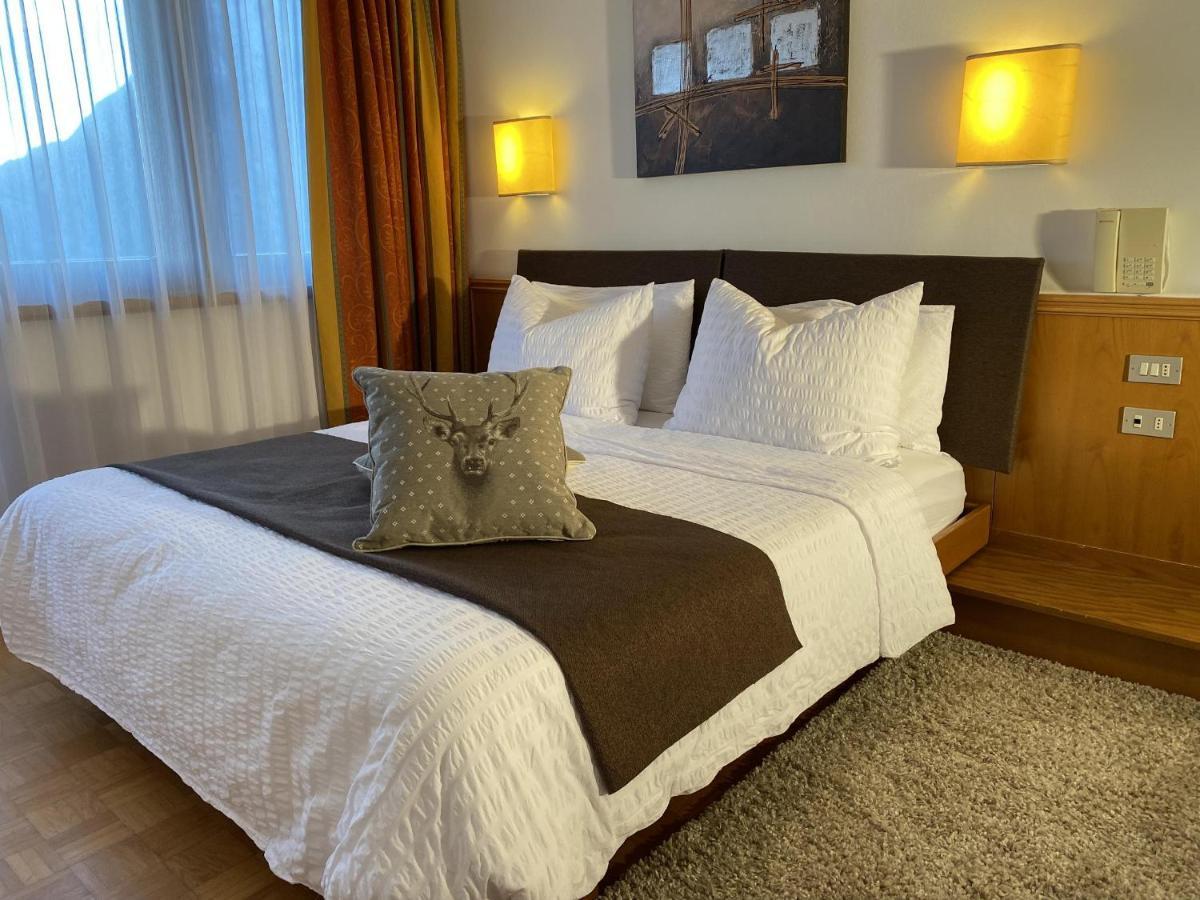 Hotel Arcobaleno Fai Della Paganella Esterno foto
